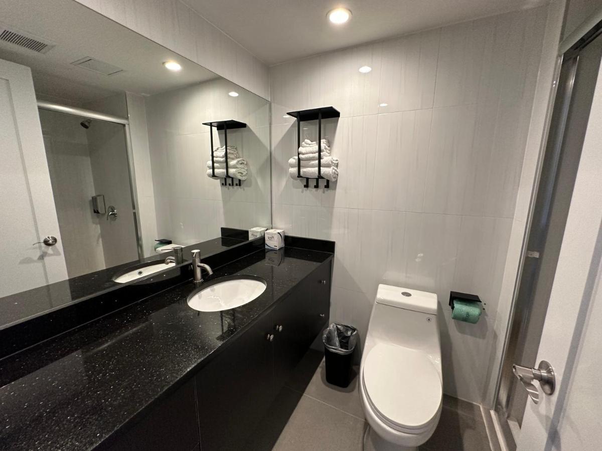 Regal Inn & Suites New York Laguardia Hotel Luaran gambar